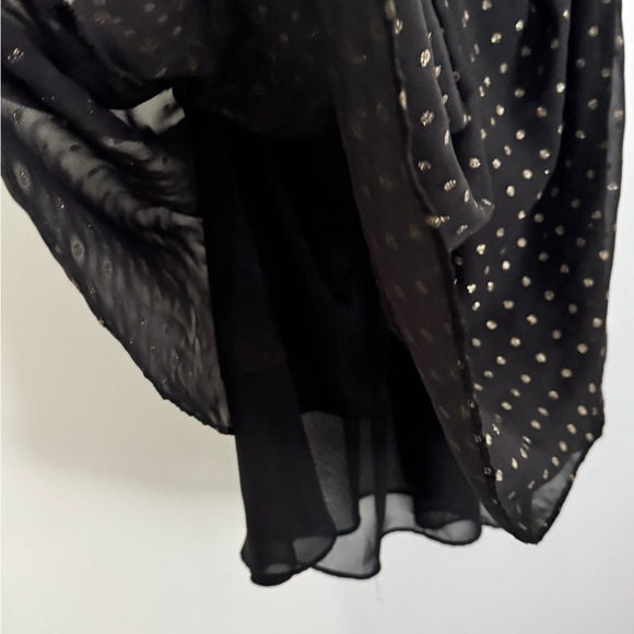 Bisou Bisou black polka dot sleeveless/chiffon tops in excellent condition: (L) - Picture 5 of 7